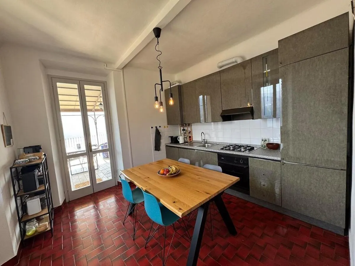 Alberto'S Terrace Moltrasio Italien